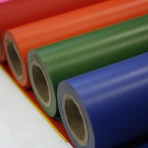Bâche en PVC enduit 0,55 mm 16 oz 18 oz (610 g 650 g) en rouleaux pour bâches de camion – Approvisionnement direct usine - Product Image 5