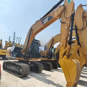 Moteur d'occasion en excellent état pour pelle sur chenilles Caterpillar CAT320D2, également compatible avec CAT 320D, à vendre. - Product Image 3