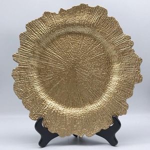 HOT Sell Golden Plastic Charger <strong>Plates</strong> for Wedding Parties ;33cm Gold Large <strong>Plates</strong> - Product Image 1