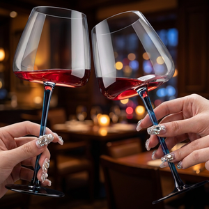 Ensemble de carafes à vin de luxe avec logo personnalisé, verres en cristal bleu, design montagne, cadeaux d'affaires et de camping, vente en gros - Product Image 2