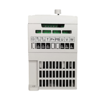 Safesav 2.2kW Mini convertisseur VFD contrôleur de vitesse vectoriel de contrôle industriel IP20 classe de protection VFD pour moteur triphasé 220V