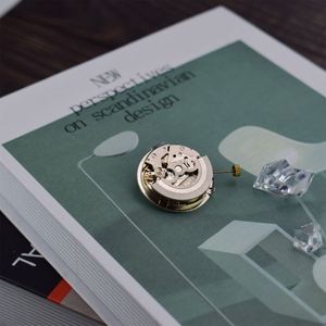 SenZhong SZ4008 Montre de luxe véritable à mouvement mécanique squelette automatique 24 rubis Pont croisé Noir Rotor personnalisé avec logo OEM - Product Image 5