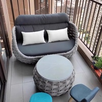 Ensemble de canapés en rotin imperméable et résistant au soleil moderne pour l'extérieur, salle à manger, cour, hôtels, salon intérieur, coussin à séchage rapide de qualité