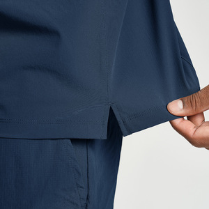 Chaqueta Deportiva Ecológica para Hombre, Cortavientos con Cremallera y Bloques de Color Reciclados, Ropa Deportiva Sostenible para Gimnasio - Product Image 2