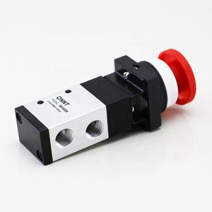 Válvula <span class=keywords><strong>de</strong></span> Control Neumática <span class=keywords><strong>de</strong></span> Aire <span class=keywords><strong>de</strong></span> 3 Vías y 2 Posiciones, Roja, MV322EB, 1/4 <span class=keywords><strong>de</strong></span> Pulgada, con Botón Redondo <span class=keywords><strong>de</strong></span> Presión y Bloqueo - Product Image 3