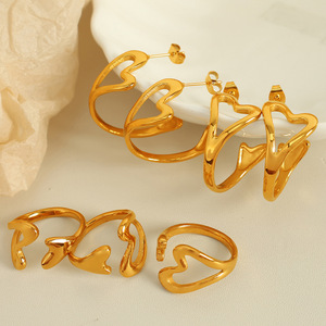 Heart Shaped <b>Ring</b> And Earring Set 18k Gold Plated Women's Jewelry Everyday Wear <b>Adjustable</b> <b>Size</b> 7mm - Product Image 1