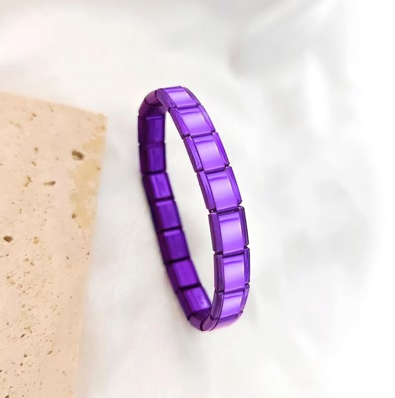 Positive purple-retro white