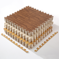 Dalles de mousse EVA auto-adhésives pour sols durs, nouvelles dalles de mousse pour pique-nique, imitation bois et béton, idéales pour l'exercice