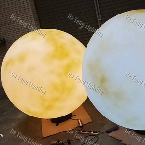 Lampes en fibre de verre en forme de lune pour parcs à thème, centres commerciaux, stations balnéaires et projets d'affichage de paysages lunaires immersifs - Product Image 2