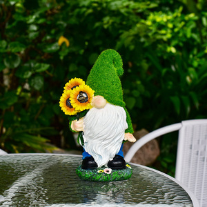 크리 에이 티브 새로운 안뜰 발코니 그놈 수지 장식품 태양 정원 램프 모델 패턴 난쟁이 조각 공예 정원 장식 - Product Image 2