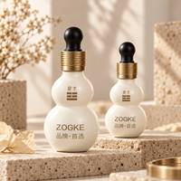 Vente en gros de flacons compte-gouttes en verre en forme de gourde de 20 ml, 30 ml, 50 ml avec bouchon fileté doré pour l'emballage d'huiles essentielles et de sérums pour le visage