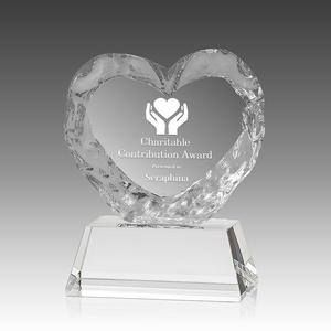 Trofeo a Forma di Cuore in Cristallo K9 Texturizzato, Premio per Donazioni Benefiche, Regalo Aziendale per Team - Product Image 3