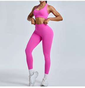 Combinaison de yoga sans couture pour femmes, pantalon de survêtement sexy, embelli dans le dos, haut serré, croupe de pêche, ensembles de yoga et de gymnastique - Product Image 2