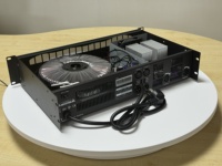Amplificateur de puissance numérique 2 canaux 700W de haute qualité impédance 8ohm et 4ohm karaoké de scène professionnelle et coque en métal Audio DJ