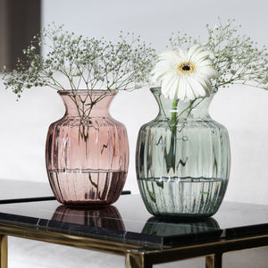 Vase en plastique recyclable Vase de décoration incassable rose transparent - Product Image 4