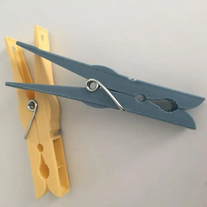 Pinces à linge suspendues en plastique pour tissu avec pinces à serviettes <span class=keywords><strong>de</strong></span> <span class=keywords><strong>plage</strong></span> <span class=keywords><strong>de</strong></span> grande taille à ressort vente en gros 24 pièces/paquet - Product Image 2