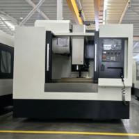 Centre d'usinage vertical automatique CNC VMC855 pour le traitement de l'aluminium et de l'acier, service OEM