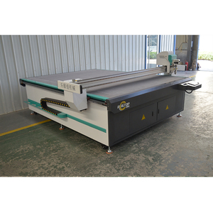 เครื่องตัดมีดระบบคอมพิวเตอร์และเครื่องตัดกล่อง CNC สำหรับแผ่นกระดาษแข็งกระดาษลูกฟูกพร้อมเครื่องมือมีดสั่น - Product Image 6