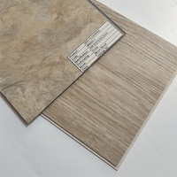 Meilleur revêtement de sol SPC imperméable 5 mm aspect marbre à clipser pour hall commercial