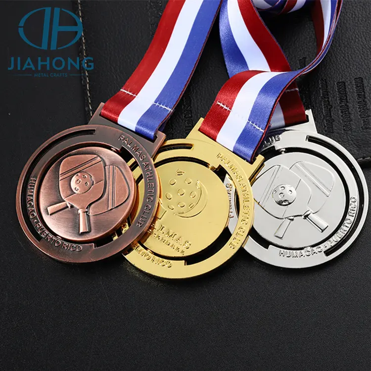 2023 New Design Die Casting Rotatable Medalha Custom 3D Gold Silver Copper Spinning Medalha Esportes Pingpong Ball Cricket Medalhas