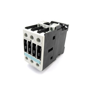 การควบคุม12A 3RT1025-1AL20 400V และการสลับพลังงานในมอเตอร์อุตสาหกรรม3RT1025-1AL20คอนแทคไฟฟ้า - Product Image 1