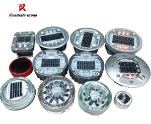 Catarifrangenti Stradali a LED Solari 360° in Vetro Temperato per la Sicurezza Stradale - Product Image 2