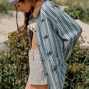 Chaqueta Holgada a Rayas para Mujer con Cuello de Pana - Estilo Boho para Venta al por Mayor, Abrigo Azul y Blanco de Moda - Product Image 4