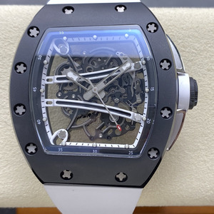 Montre mécanique RM ultra-légère en fibre de carbone avec cadran à motif lézard vert, mouvement à remontage manuel, réserve de marche de 48 heures - Product Image 6