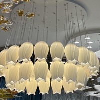 Lustre LED en céramique blanche FireLux pour projet personnalisé de décoration intérieure, idéal pour villa, hôtel, salon