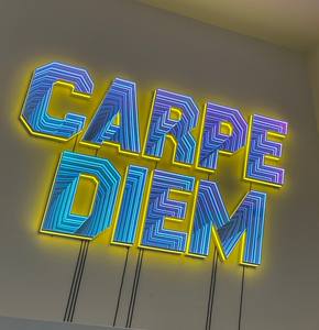 Insegna Illuminata a Specchio Abissale, Insegna 3D Personalizzata a Specchio Multistrato, Insegna <span class=keywords><strong>da</strong></span> <span class=keywords><strong>Parete</strong></span> per Esterni - Product Image 3