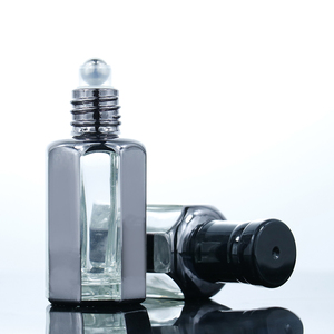Botella de Vidrio Octagonal Vacía de <span class=keywords><strong>3</strong></span> <span class=keywords><strong>ml</strong></span>, 6 <span class=keywords><strong>ml</strong></span> y 12 <span class=keywords><strong>ml</strong></span> para Aceite de Oud con Varilla de Vidrio, Botellas de Attar de 12 <span class=keywords><strong>ml</strong></span> - Product Image 3