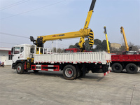 Camion grue télescopique 4*2 8 tonnes HYVA, nouvelle grue à vendre
