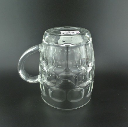 wholesale cheap 550ml clear embossed glass beer mugs with handle