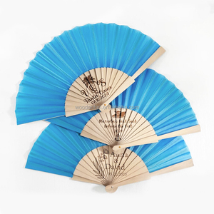 <span class=keywords><strong>Abanicos</strong></span> de tela a granel de material de madera personalizados, regalos de recuerdo de fiesta de <span class=keywords><strong>boda</strong></span>, abanico de mano español para invitados - Product Image 5