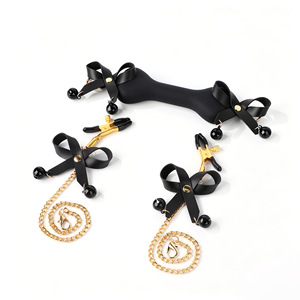 Jouet sexuel BDSM, bâillon buccal en silicone avec nœud papillon, pinces à tétons, ensemble de bondage réglable avec chaîne pour couples - Product Image 4