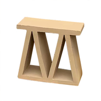 Bloc de ventilation creux pour façade, type Breeze Block, fabriqué par Mould Building Vent Brick