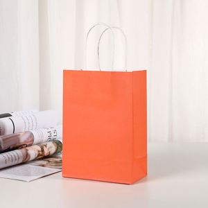 Bolsa de Compras de Papel Kraft con Asa e Impresión de Logotipo Personalizado - Product Image 6