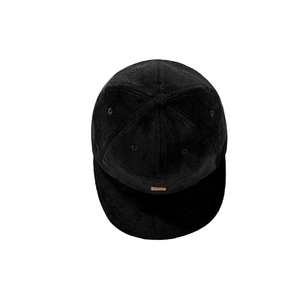 หมวกแก๊ปทรงแบนแบบไม่มีโครง ผ้าคอร์ดูรอย ติดกระดุม สายหนังแบบ OEM - Product Image 5