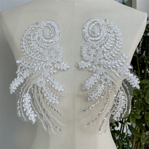 1 paio di toppe di fiori di paillettes ricamate bianche nere con motivo Applique <span class=keywords><strong>in</strong></span> <span class=keywords><strong>pizzo</strong></span> abito da sposa abito da sposa - Product Image 6