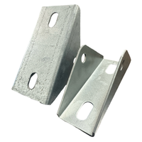 Support de fixation solaire durable en zinc pour l'entretien et la réparation des panneaux photovoltaïques sur toitures résidentielles