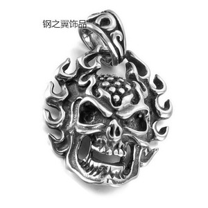 Collar de Acero Inoxidable con Colgante de Calavera y Alas de Acero yunnique para Hombre GZYP-0490 - Product Image 1