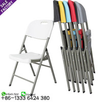 Chaise pliante portable en plastique recyclé blanc et bleu pour événements, mariages, banquets et dîners en extérieur – Fabricant Sinoperfect