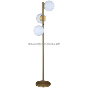 Lámpara de Pie de Hierro Negro Mate de Lujo Contemporáneo con Bombilla LED/Incandescente, Pantalla Grande de Tela, Madera y Vidrio, para Hotel y Sala de Estar - Product Image 4