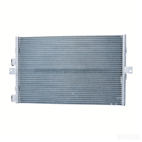 Condenseur de climatisation pour PT Cruiser 2.4L Turbo 2003-2009 en aluminium OE #   5096191AA 5096191AC 5017405AA Nature