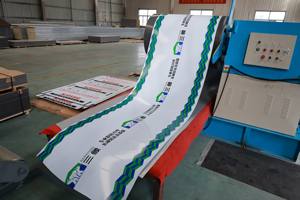 Rehaussez <span class=keywords><strong>l</strong></span>'architecture moderne avec des panneaux en aluminium rainurés ignifuges et isolés offrant une efficacité <span class=keywords><strong>thermique</strong></span> supérieure - Panneau de toiture - Product Image 4