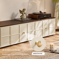 Meuble TV de style vintage crème français avec rangement au sol pour salon RC2M-P, en panneaux de particules, style antique