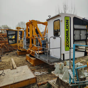 Grue à tour Zoomlion 6013qtz100 d'occasion en gros avec moteur et composants d'engrenage, capacité 6T, hauteur de levage 200M, à vendre - Product Image 4
