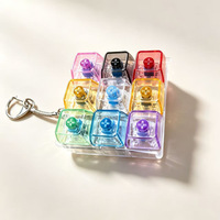 Porte-clés de clavier en plastique de luxe, jouets anti-stress à clics, avec LED lumineuse, mignon 3D, vente en gros