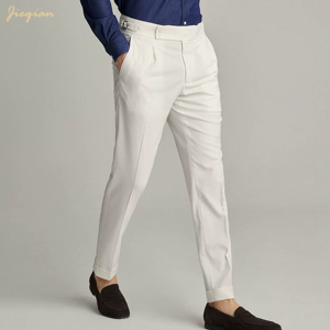 Pantalon de costume uni pour homme avec ajusteurs latéraux doubles et ourlet retroussé |   Pantalon formel extensible et respirant, teint éco-responsable - Product Image 3