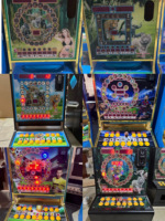 Boîtier de réglage du code et décodeur pour machines de jeu d'arcade à monnayeur